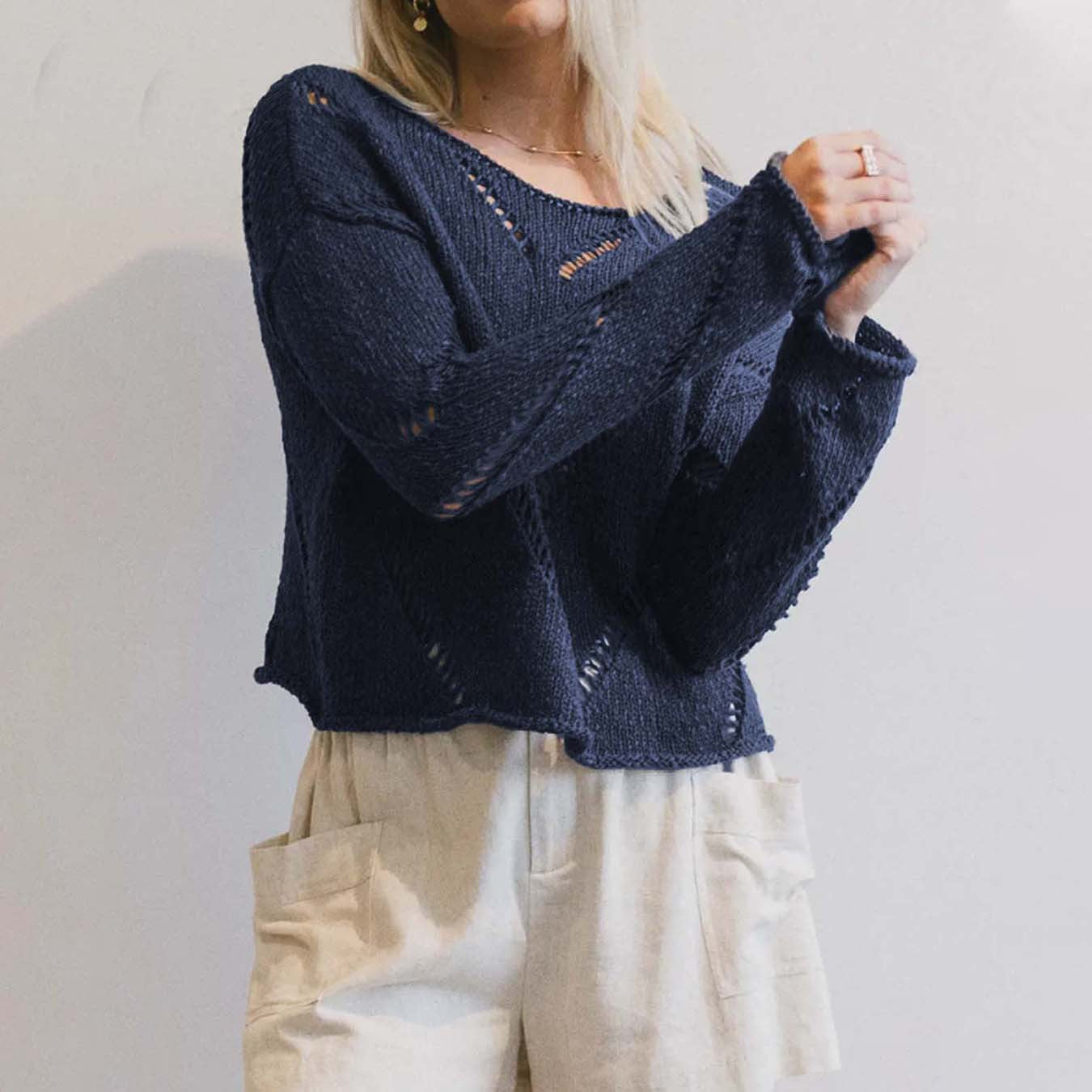 Sultyra Hollow Thin Knitted Sweater