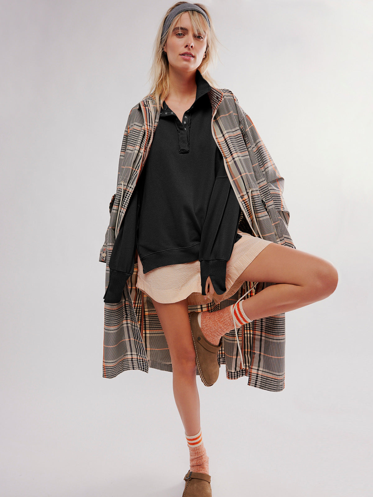 2024Amazon Hot-Selling Design Women's High-Quality Lantern Sleeve Decorative Line Split Collar Loose Sweatshirt