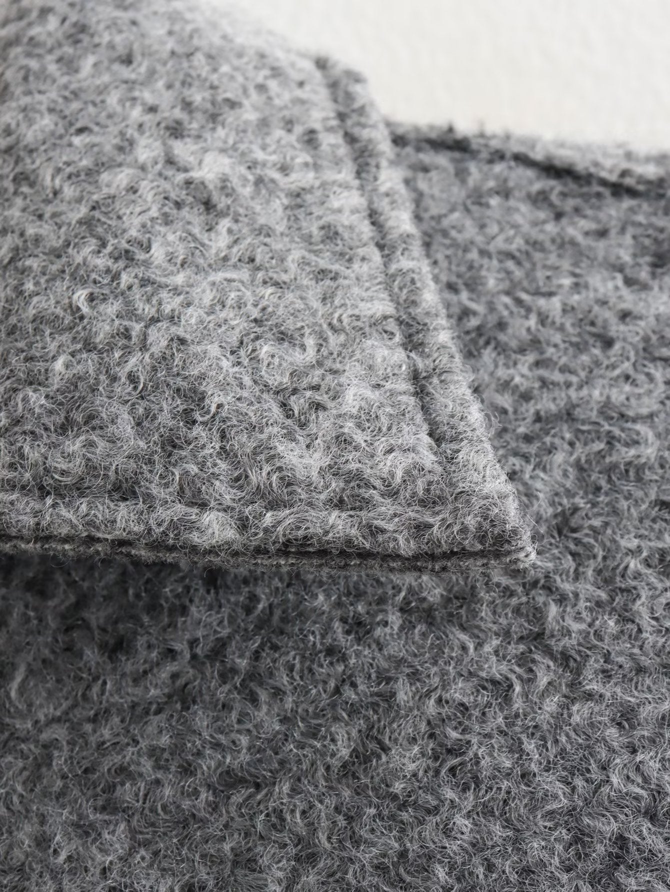 Cross-Border Amazon2025New Spring Autumn Winter Women's Pearl Wool Short Loose Casual Wool Coat B62805