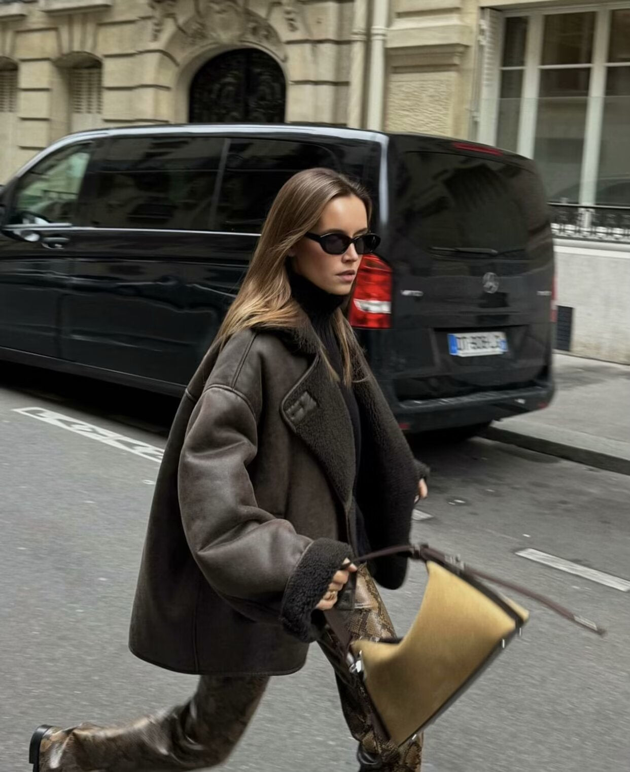 Foreign Trade Women's Clothing Wholesale2025Spring and Autumn New Casual Leather and Fur Integrated Double-Sided Jacket with Turn-Down Collar B88681