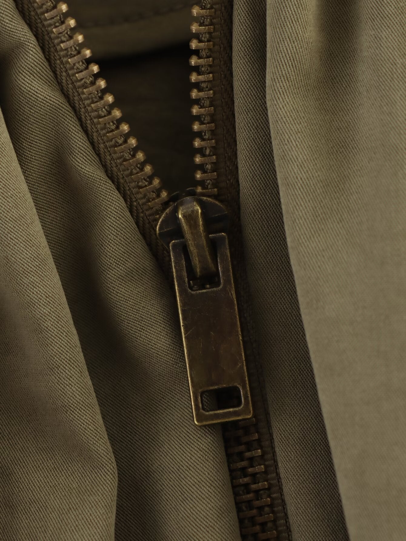 Cross-Border Foreign Trade Women's Clothing2025Autumn European and American Style Turn-Down Collar Long Sleeve Puff Jacket Baseball Coat for Women A15048