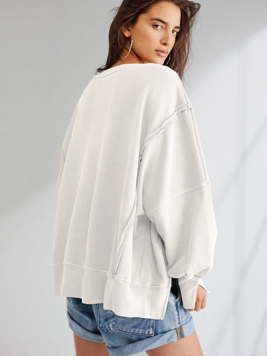 Sultyra Round Neck Sweatshirt