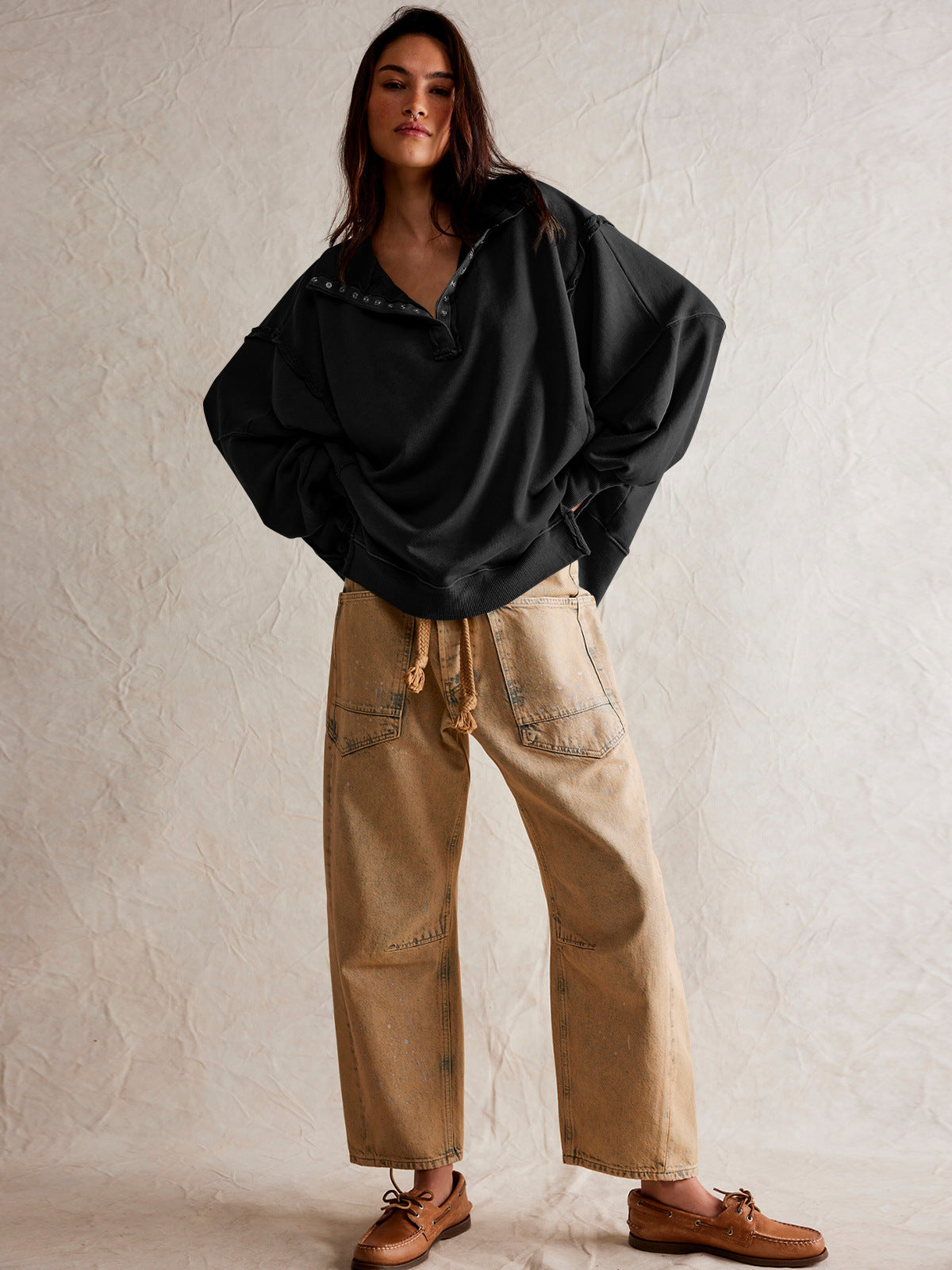 2024Amazon Hot-Selling Design Women's High-Quality Lantern Sleeve Decorative Line Split Collar Loose Sweatshirt