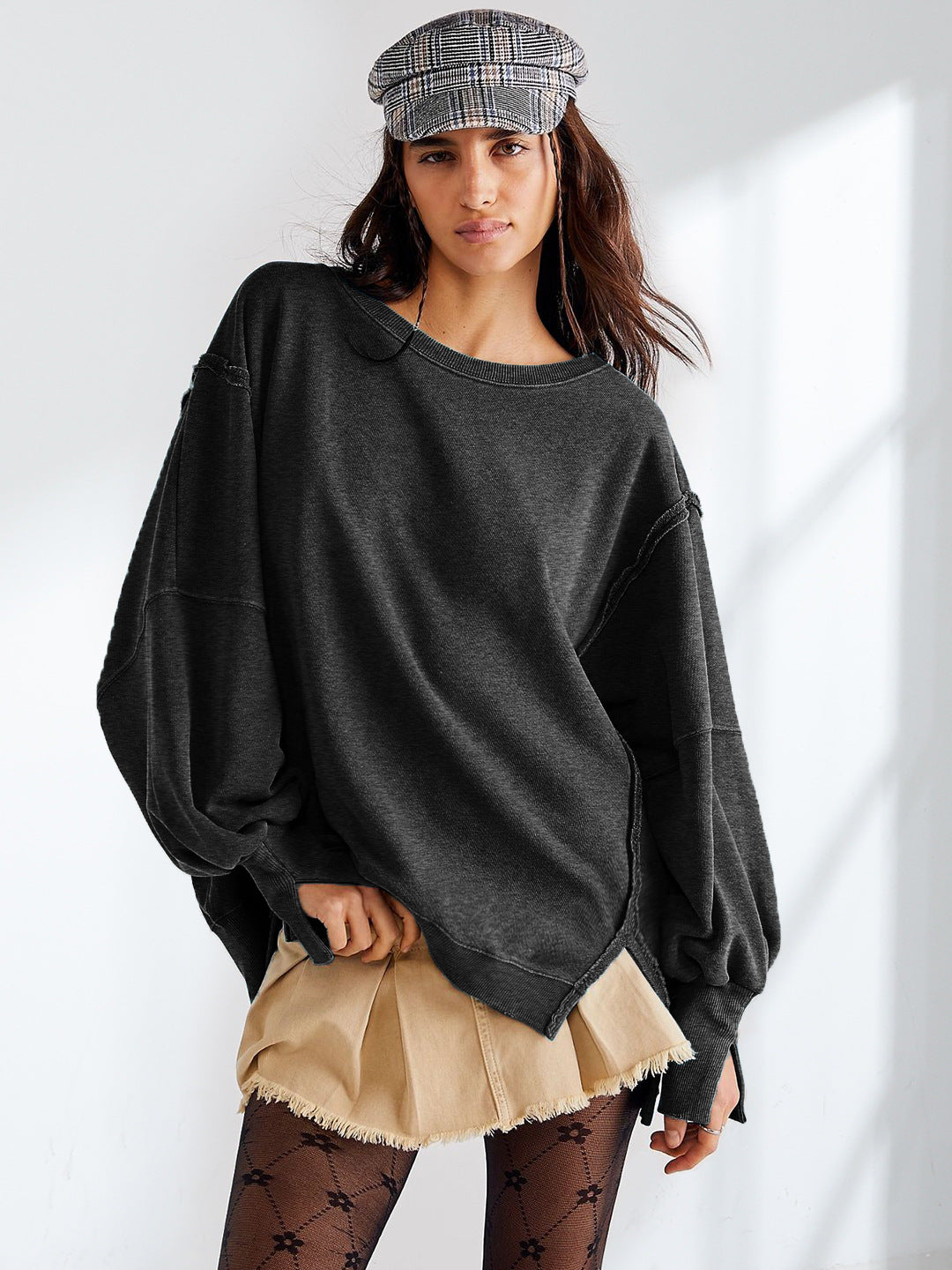 Sultyra Round Neck Sweatshirt