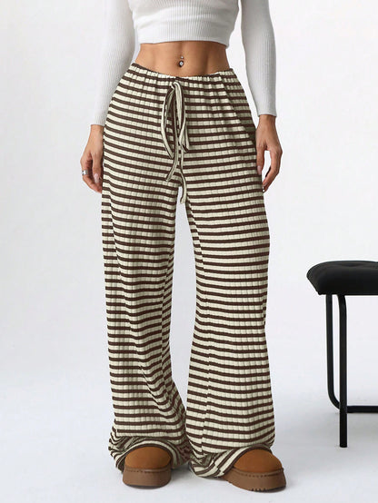 Pantalones rectos de algodón con cordón Sultyra