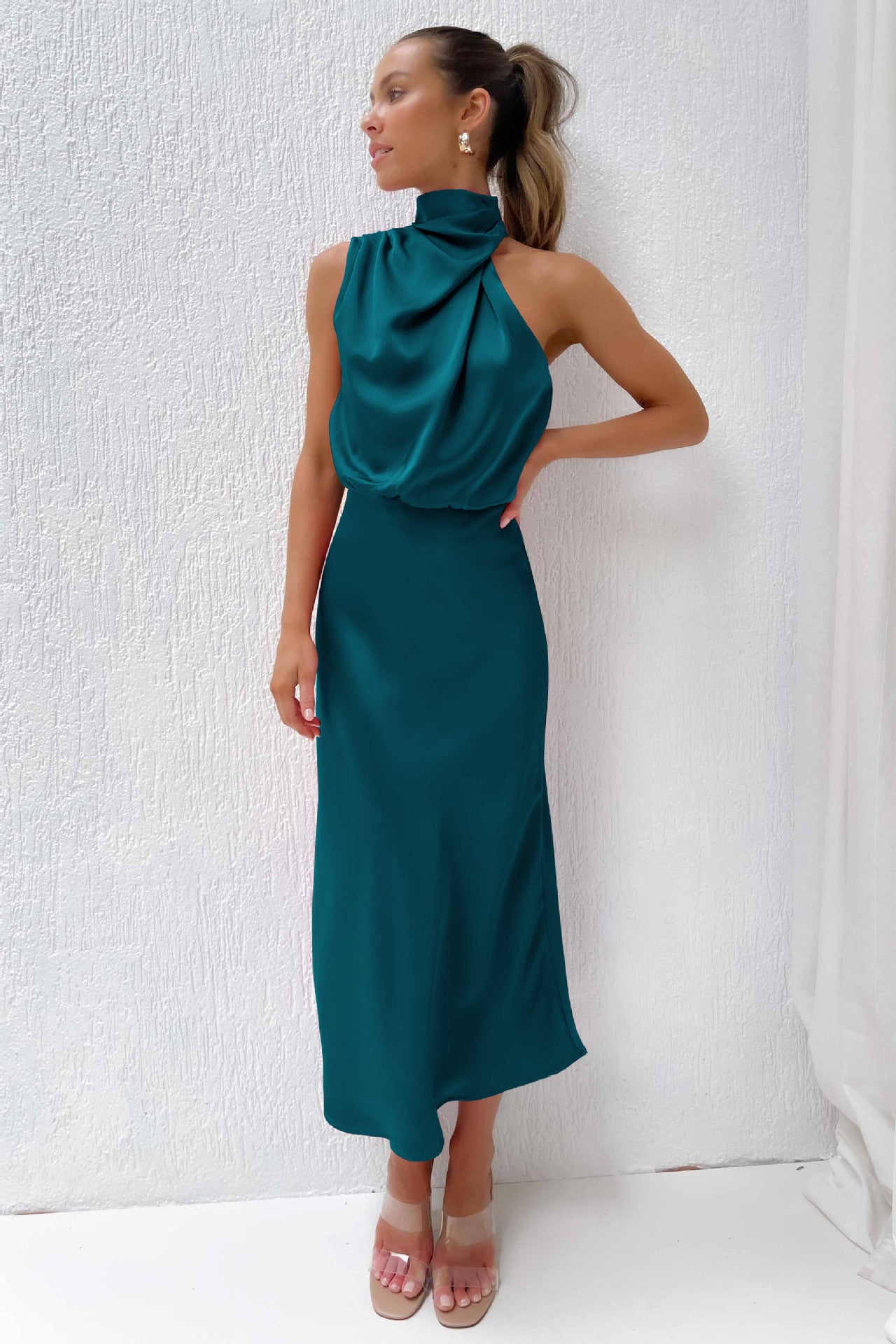 2025Spring and Summer Hot Sale New High-end Satin Sleeveless Dress European and American Fashion Elegant Socialite Light Evening Dress