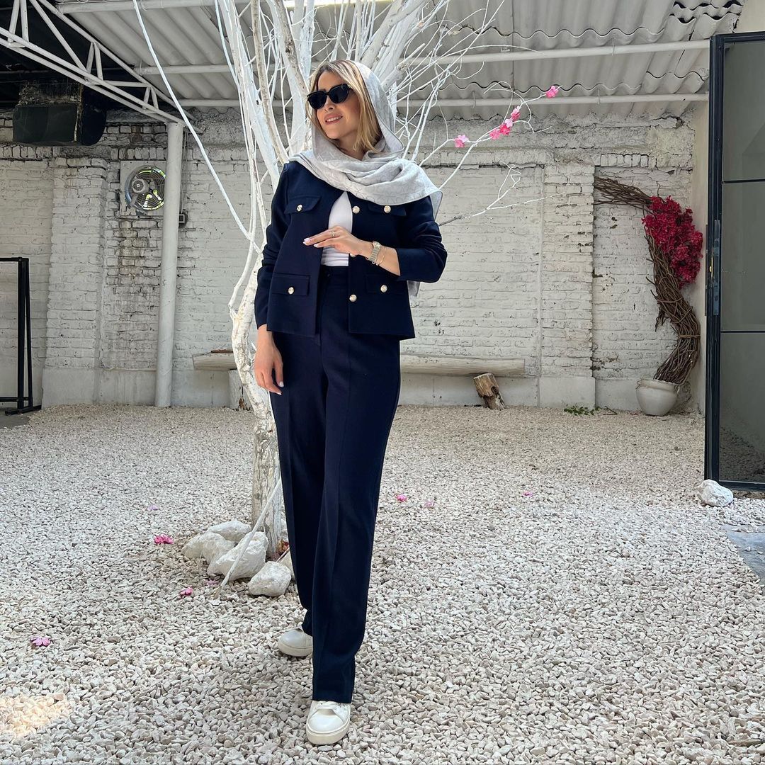 Wholesale Cross-Border Amazon Autumn Winter New Women's Fashion Small Fragrance Style Button Decor Short Blazer B88646