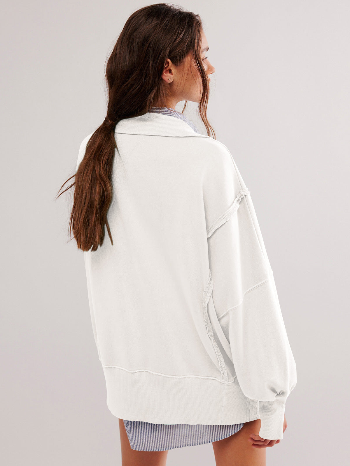 2024Amazon Hot-Selling Design Women's High-Quality Lantern Sleeve Decorative Line Split Collar Loose Sweatshirt