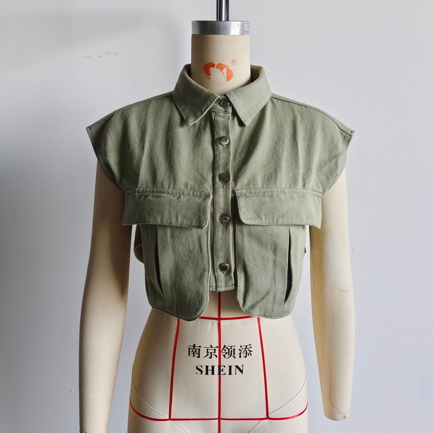 Amazon Women's Solid Color Large Pocket Sleeveless High-End Cardigan Polo Collared Shirt Denim Top A19846