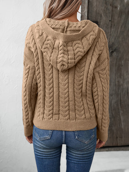 Sultyra Retro Button Cable Knit