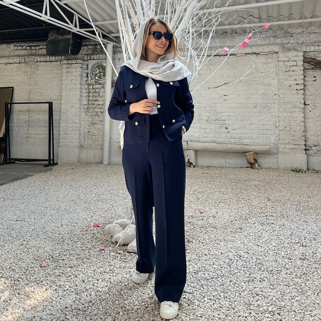 Wholesale Cross-Border Amazon Autumn Winter New Women's Fashion Small Fragrance Style Button Decor Short Blazer B88646