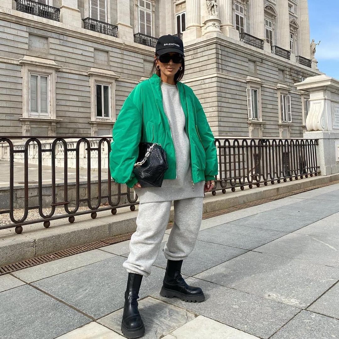 Women's Clothing Wholesale Cross-Border2025Winter European and American Style Baseball Jacket Loose Cotton Coat Women's Outerwear A19518European and American Style