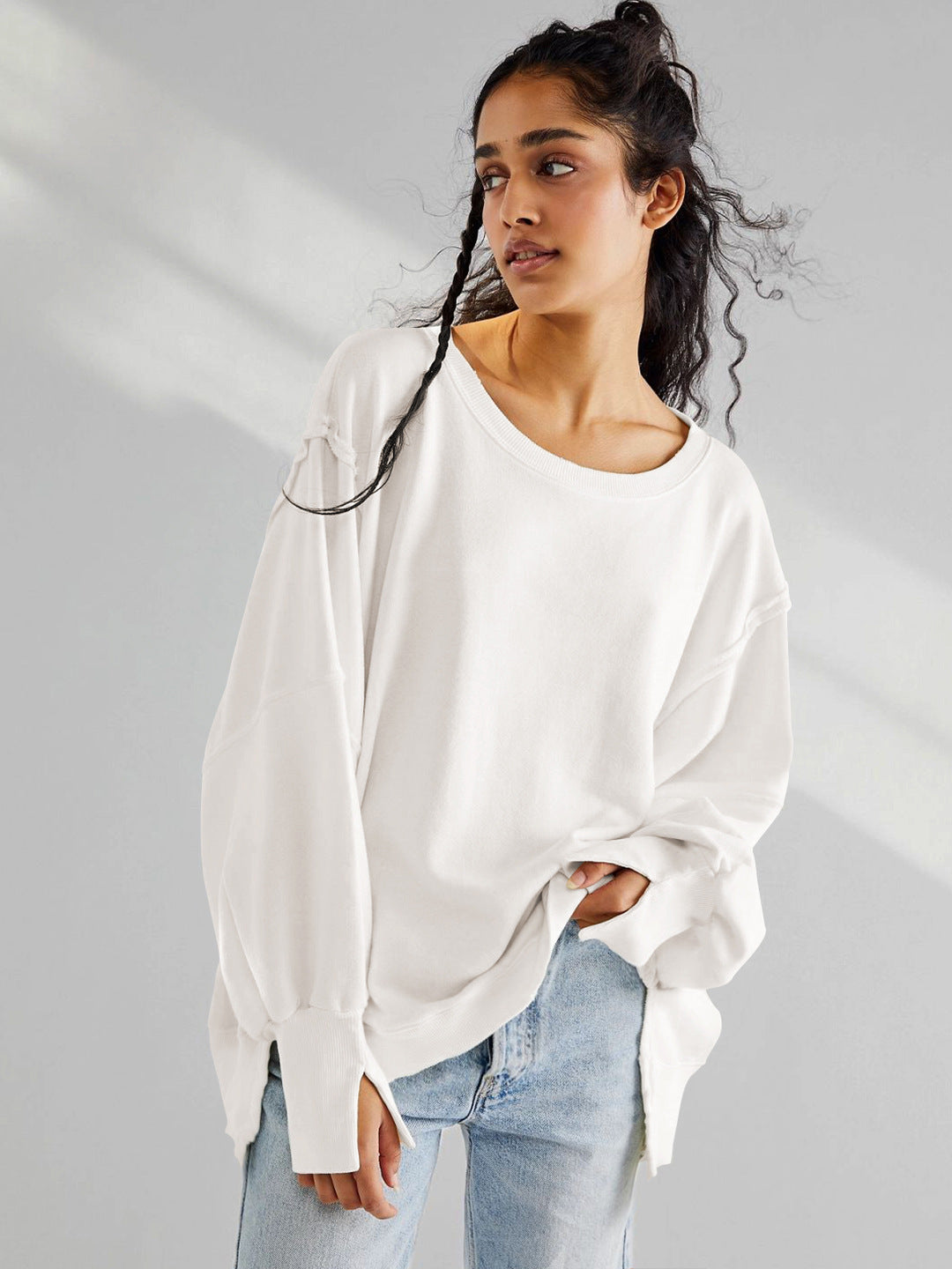 Sultyra Round Neck Sweatshirt