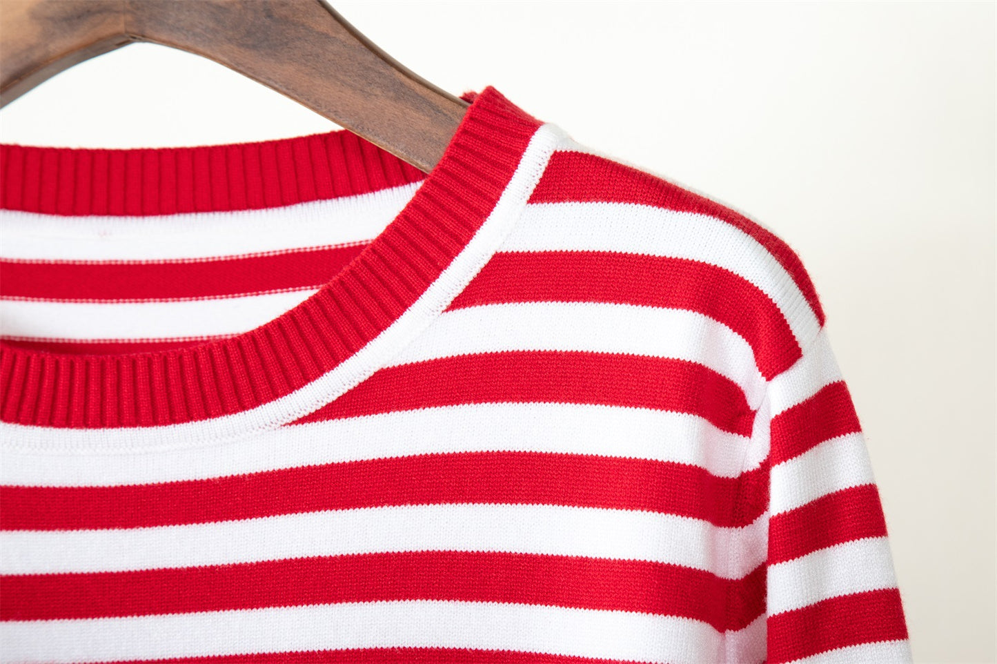 Cross-border Round Neck Knitted Striped Sweater European and American Style2025Spring Versatile Classic Retro Striped Pullover Sweater for Women