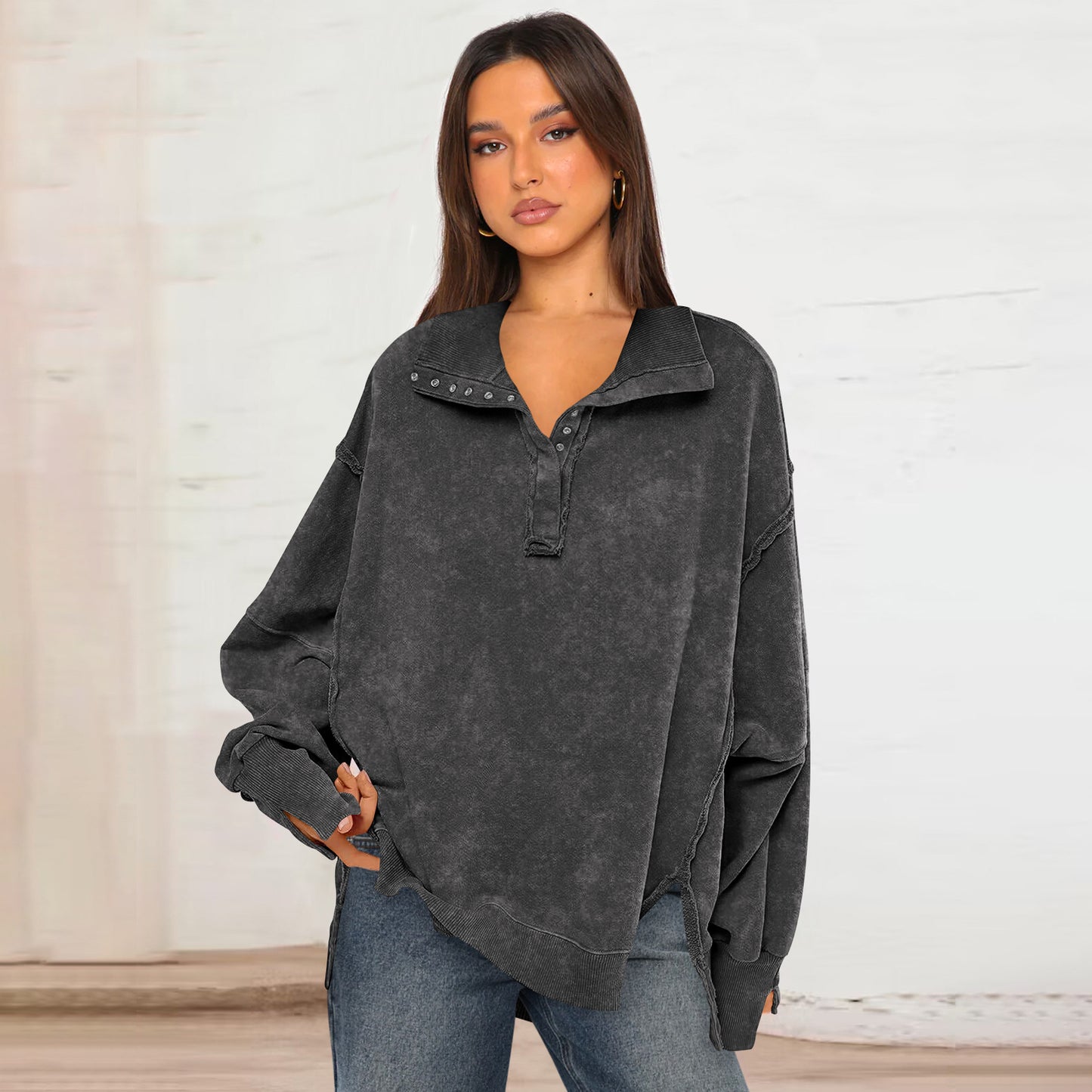 Sultyra Decorative Line Design Sense Top with Slit Lantern Sleeves polo