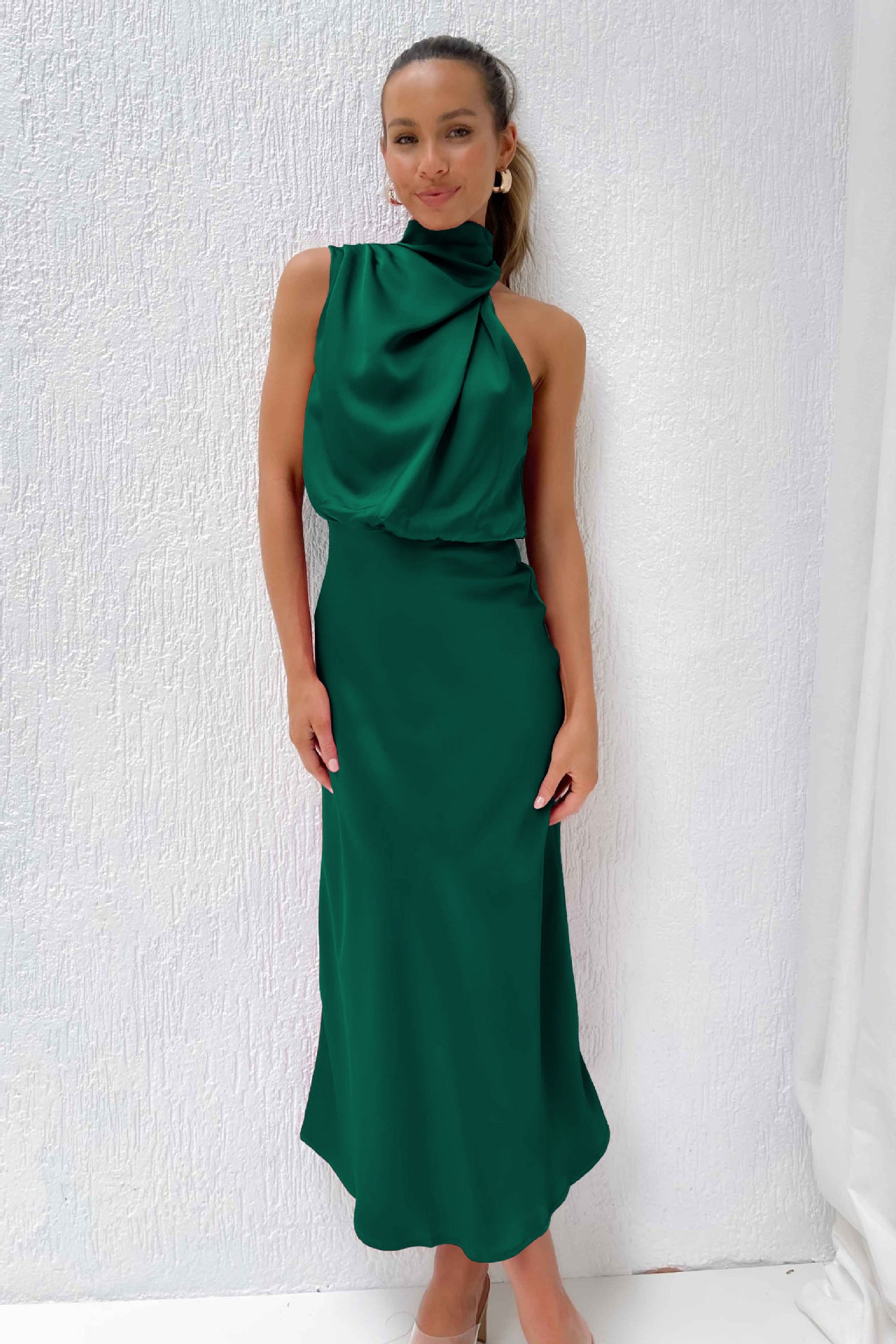 2025Spring and Summer Hot Sale New High-end Satin Sleeveless Dress European and American Fashion Elegant Socialite Light Evening Dress