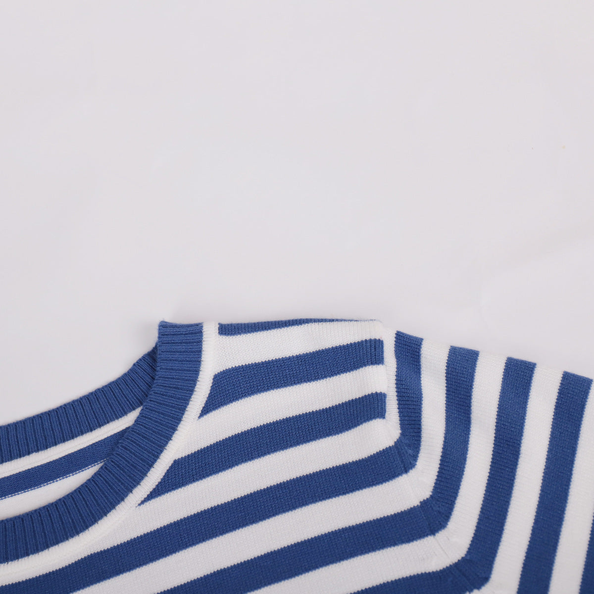 Cross-border Round Neck Knitted Striped Sweater European and American Style2025Spring Versatile Classic Retro Striped Pullover Sweater for Women