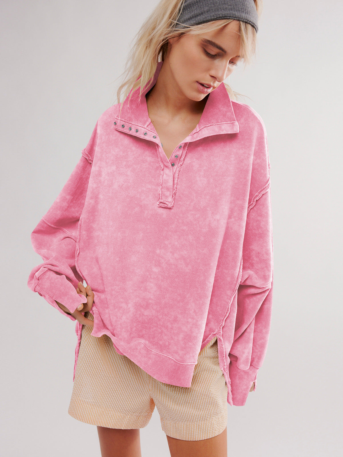 Sultyra Decorative Line Design Sense Top with Slit Lantern Sleeves polo